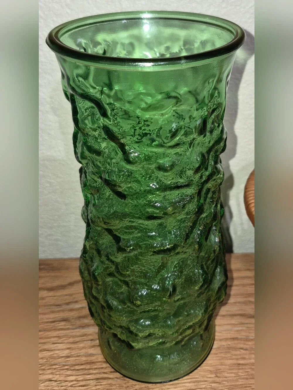 Vintage E.O. Brody Co. Emerald Green Crinkle Glass Vase